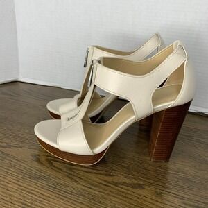 Michael Kors Berkley T-Strap Leather Platform Block Heel Sandal Off-White 7M